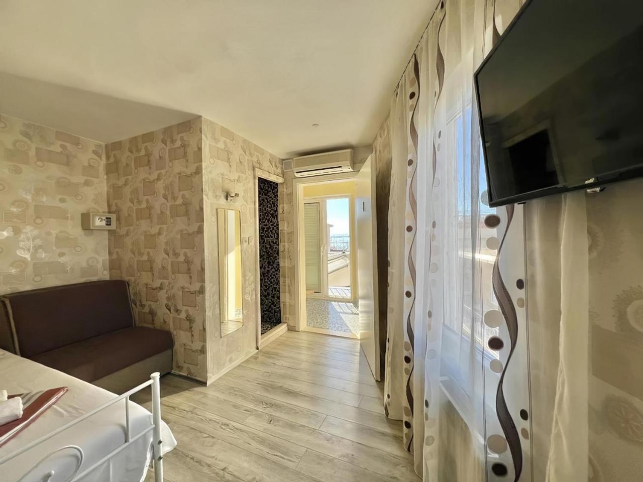 Baška VodaLiyaアパートメント エクステリア 写真