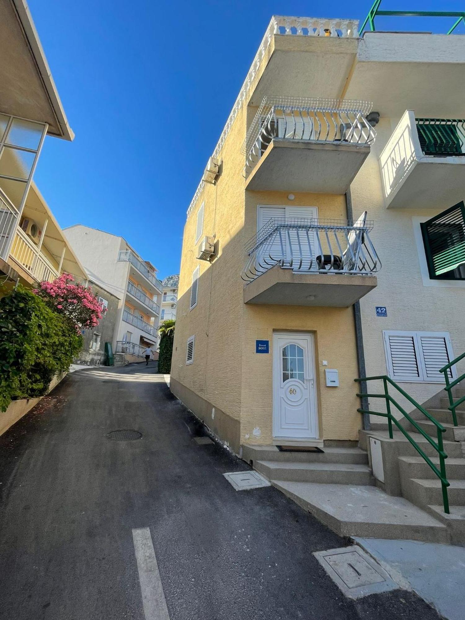 Baška VodaLiyaアパートメント エクステリア 写真